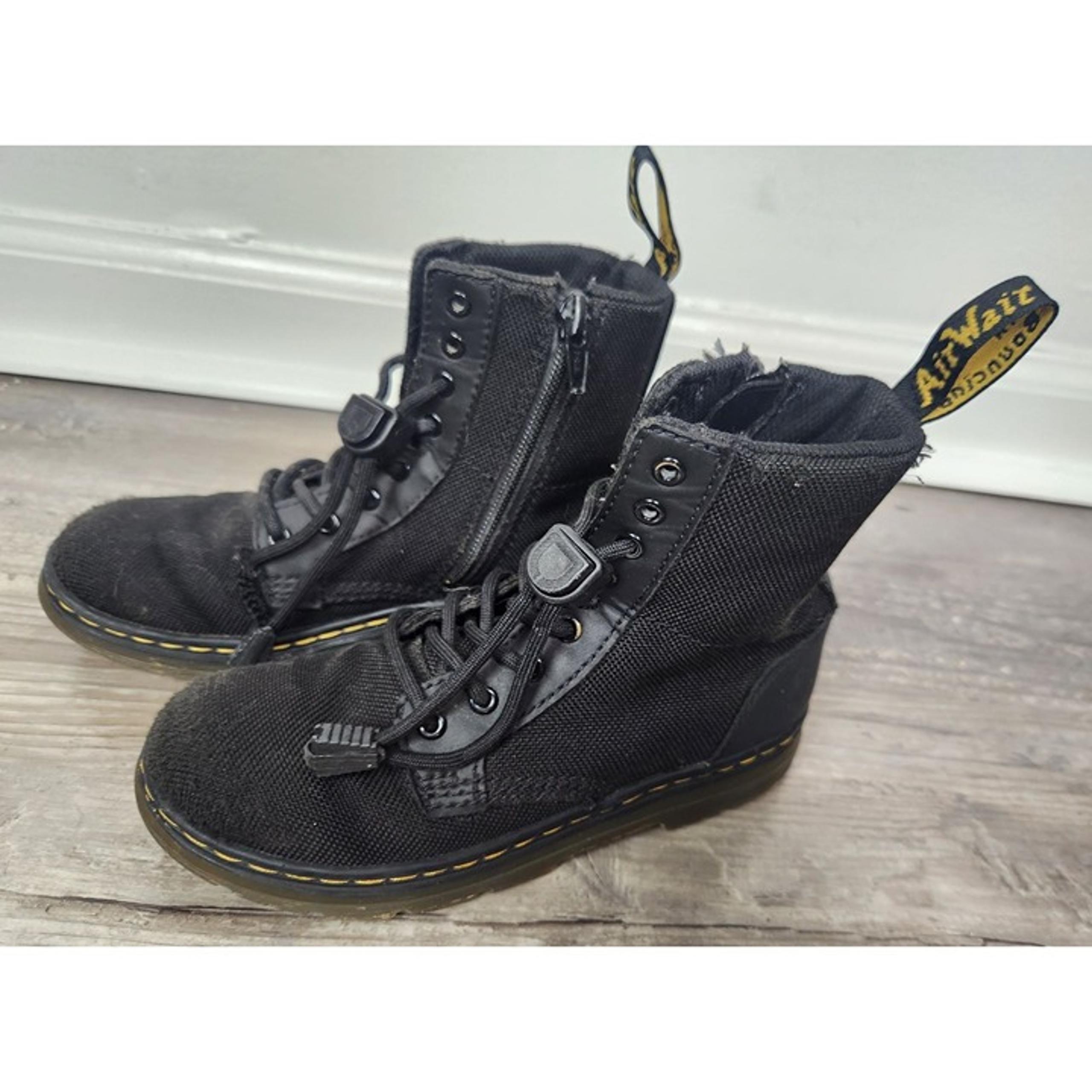 Dr. Martens Youth Sz.13 Doc Combs J Air Wair Combat Canvas Boots