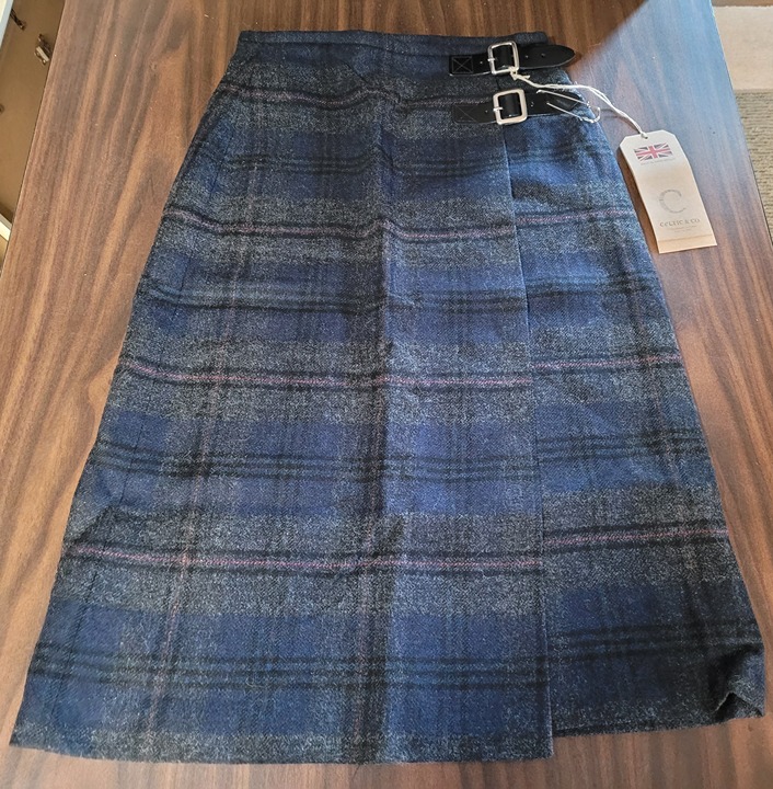 Celtic & Co. Midi Celt Kilt Navy Charcoal Tartan Size 10