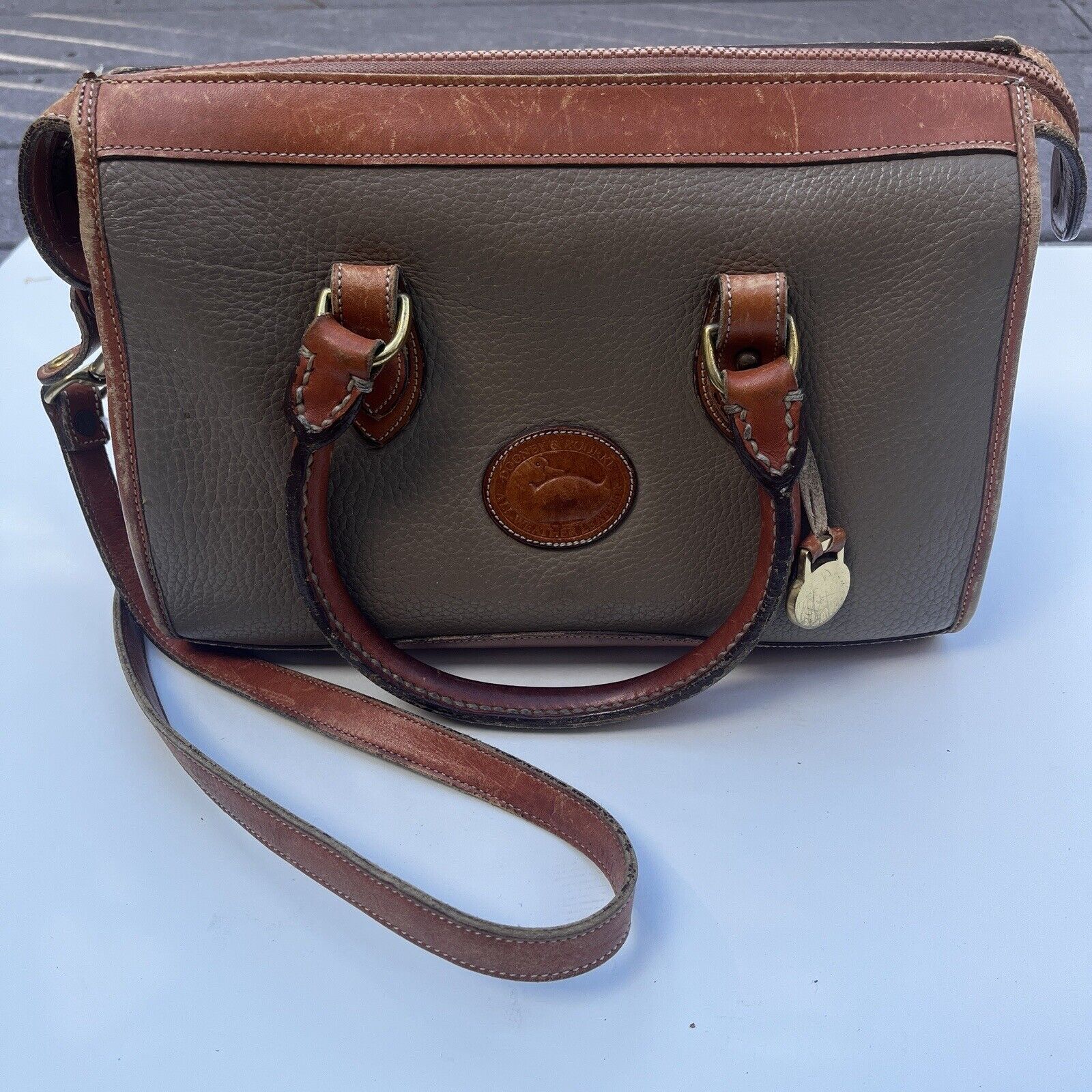 Vintage Dooney & Bourke Brown Pebbled Leather Handbag Purse