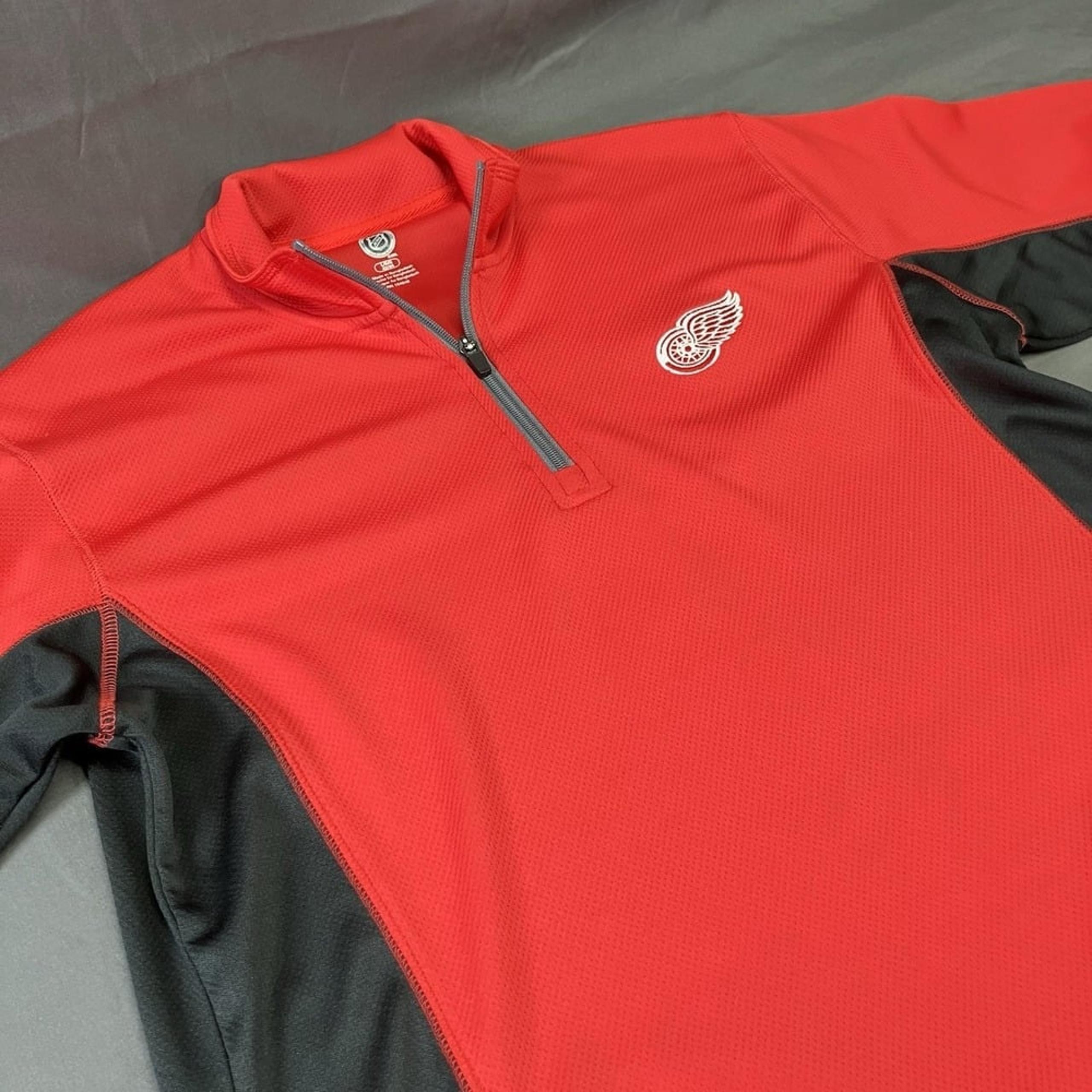 NHL Detroit Red Wings Jacket 1/4 Zip / Men's / Black Lg L / 100% Polyester /Flaw