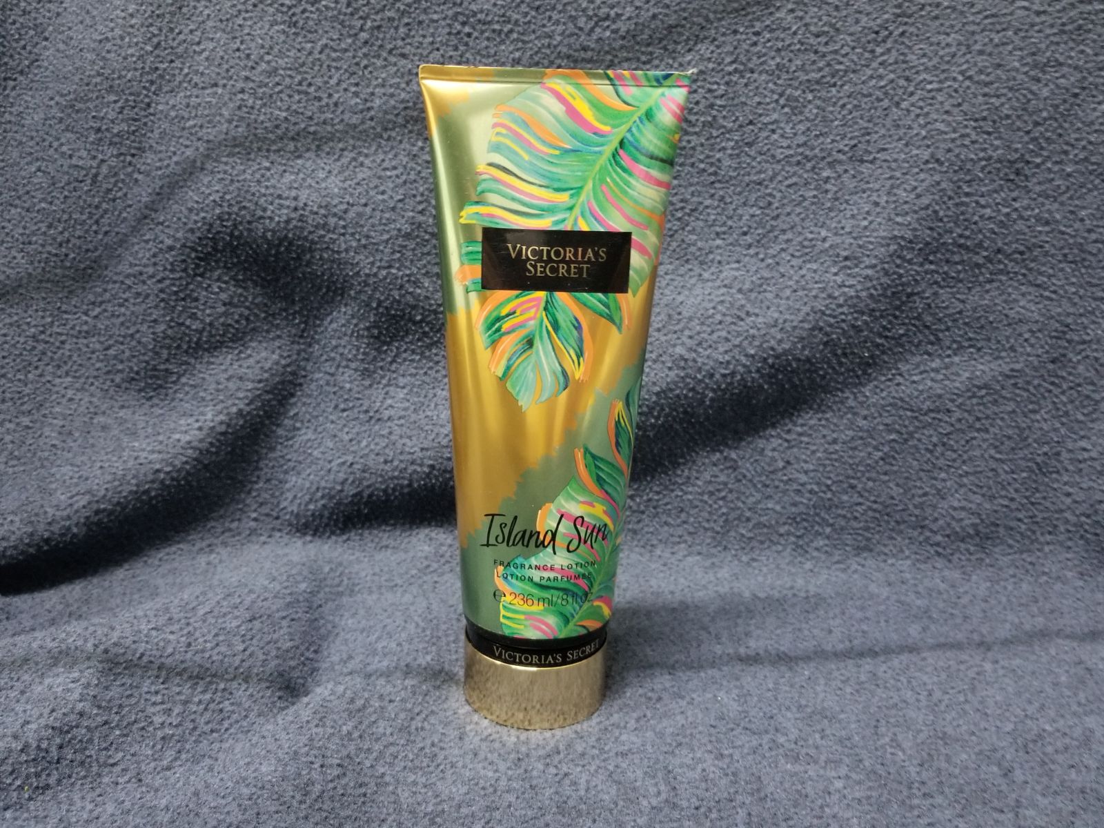 Rare Sealed Victoria's Secret Island Sun Fragrance Lotion 8 oz Hard to Find HTF