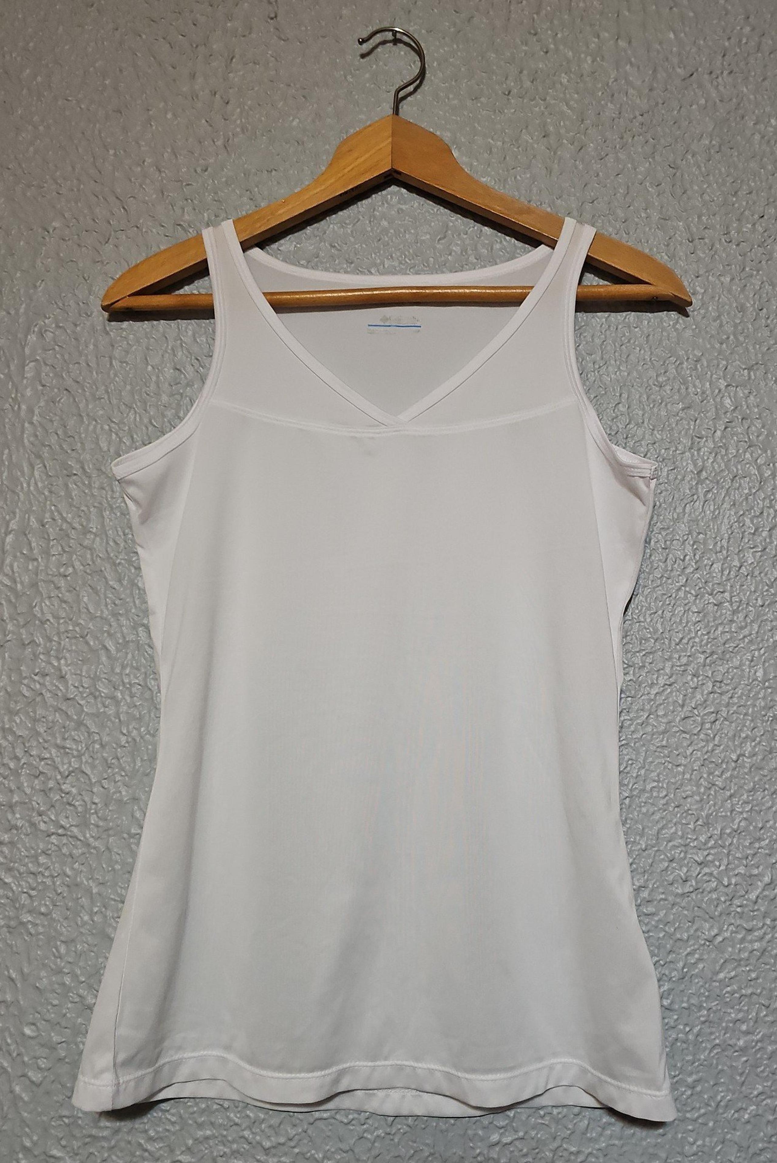 Columbia Tank Top Size Small Workout White Shirt Womens Closet Staple