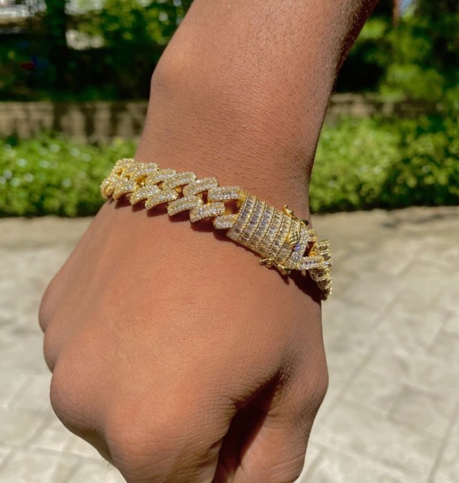 14K BAGUETTE CUBAN LINK BRACELET (13MM)