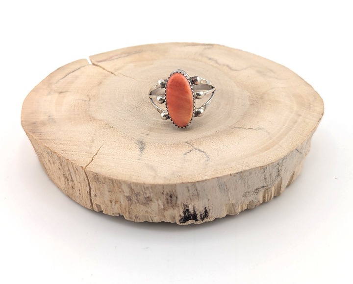 Handmade Navajo Sterling Silver Tri-Split Spiny Oyster Ring Jewelry Sz 8.25 ***