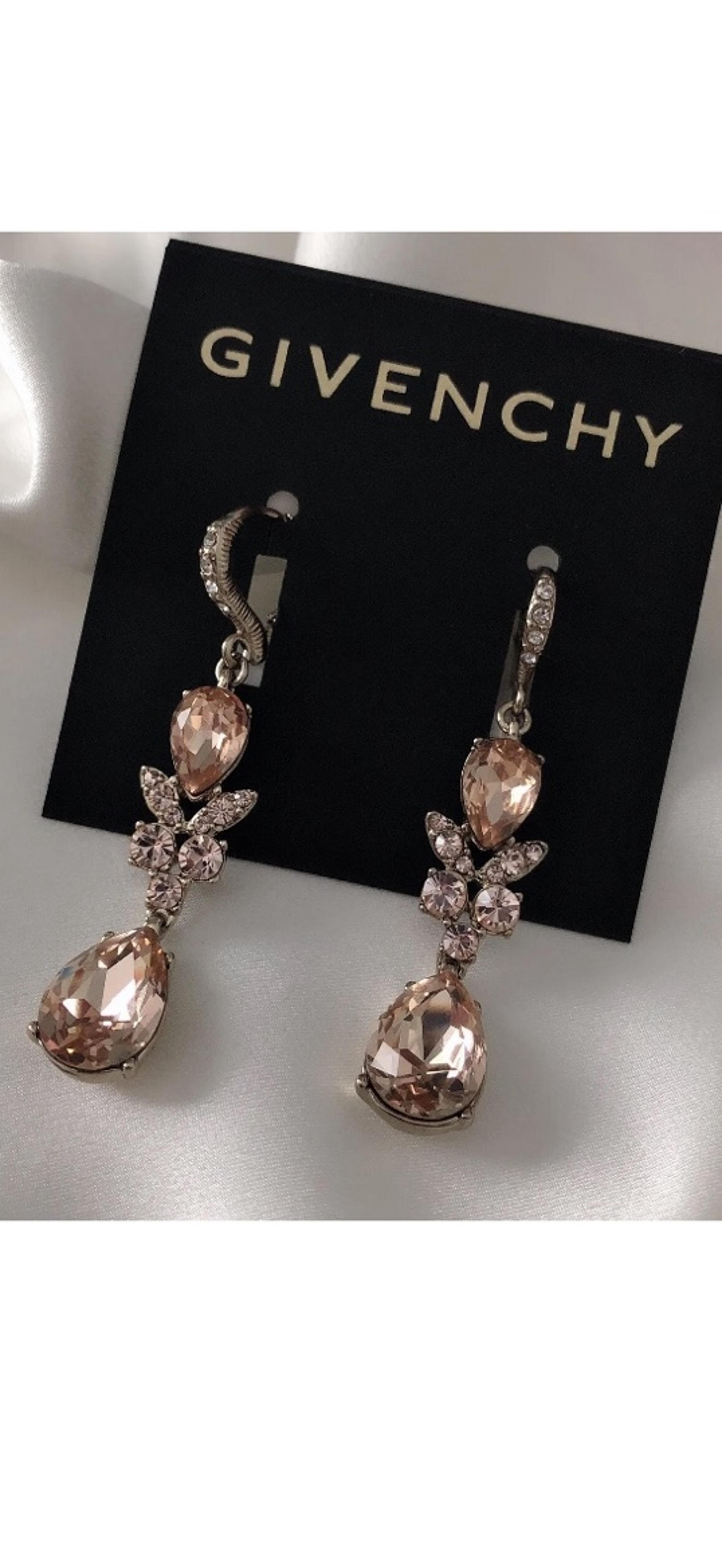 $58 Givenchy Women's Earrings Silver Tone Tear Drop Champion  Butterfly