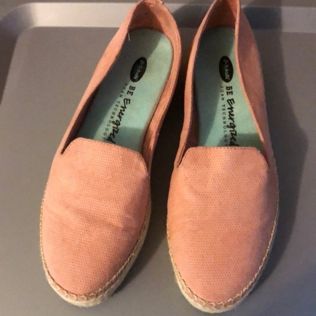 Dr.scholls size 8.5 be energized foam technology espadrille style shoes