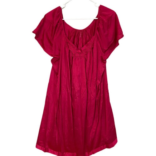 Vtg Vanity Fair Women’s XL Red Nylon Pajamas Flutter Sleeve Flower Trim