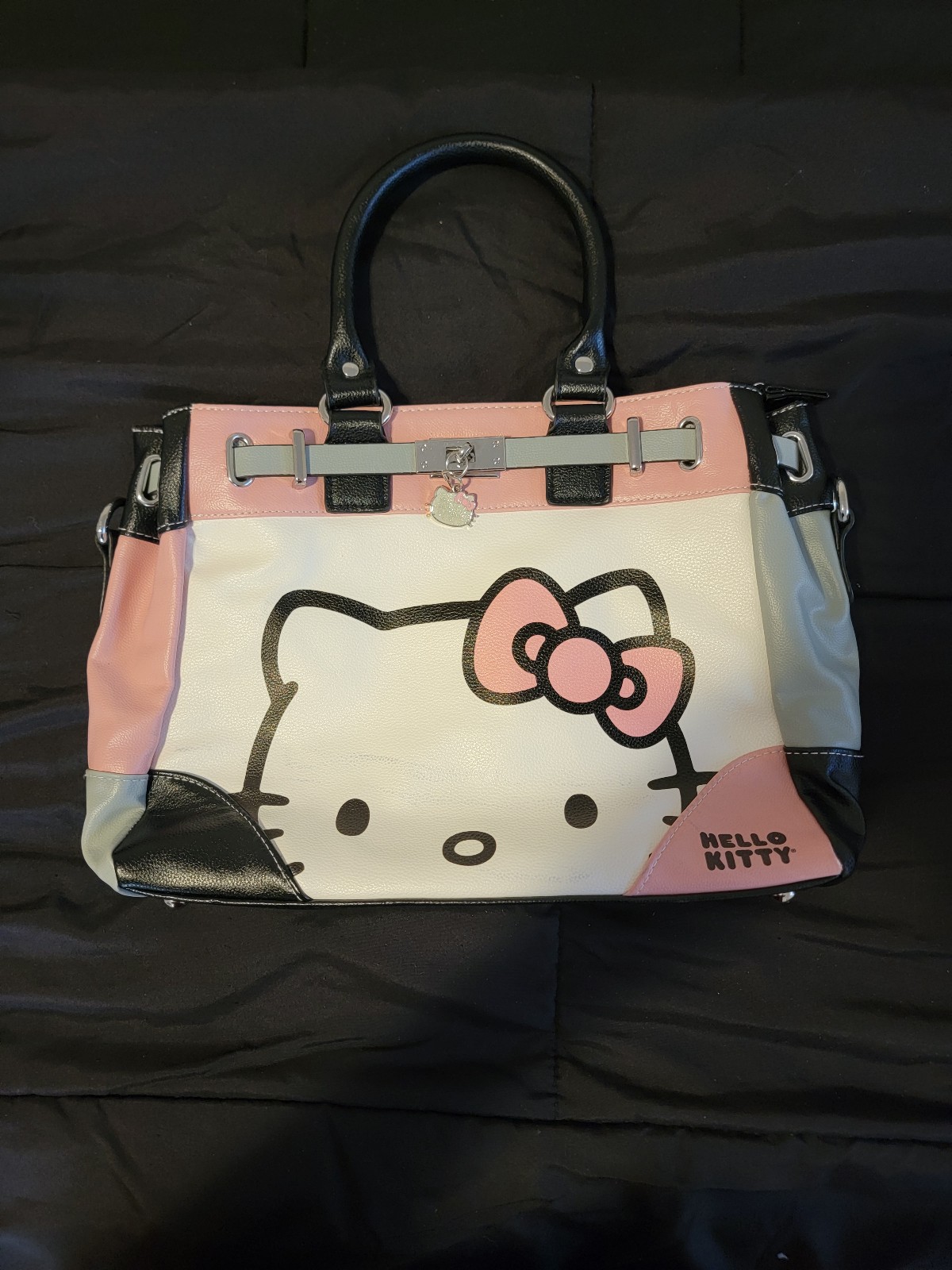 HELLO KITTY PURSE