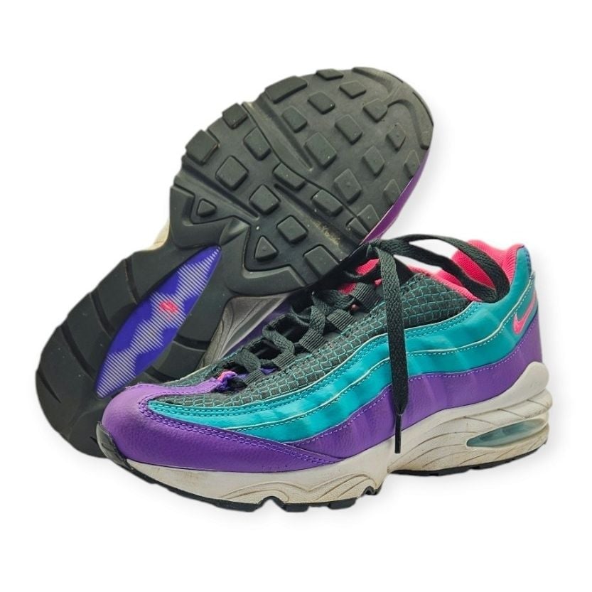 Nike Air Max 95 Shoes Sneakers Youth Size 7Y Hyper Grape Green Pink AV2289-300