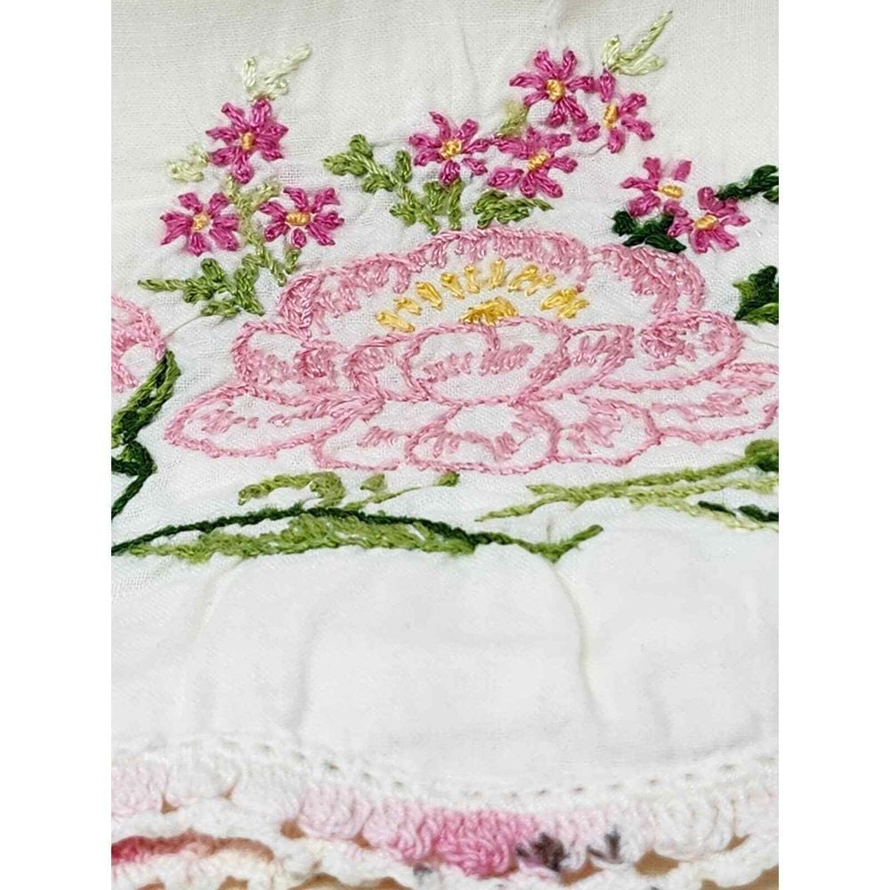 pillowcases roses and wild flowers pink set of 2 vintage