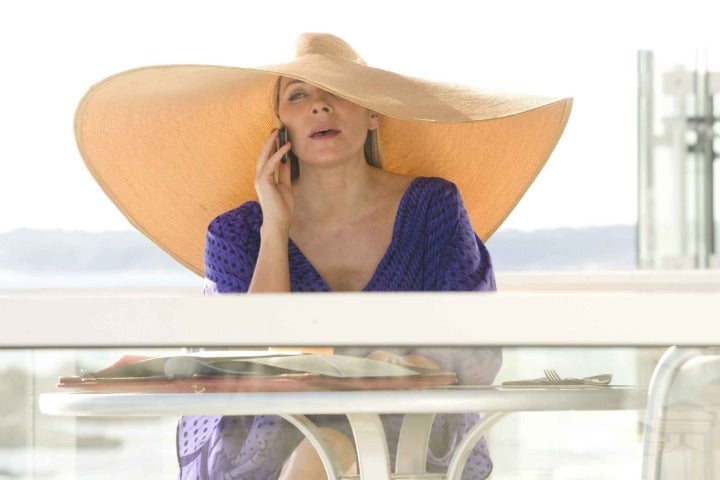 Straw Hat TV PROP