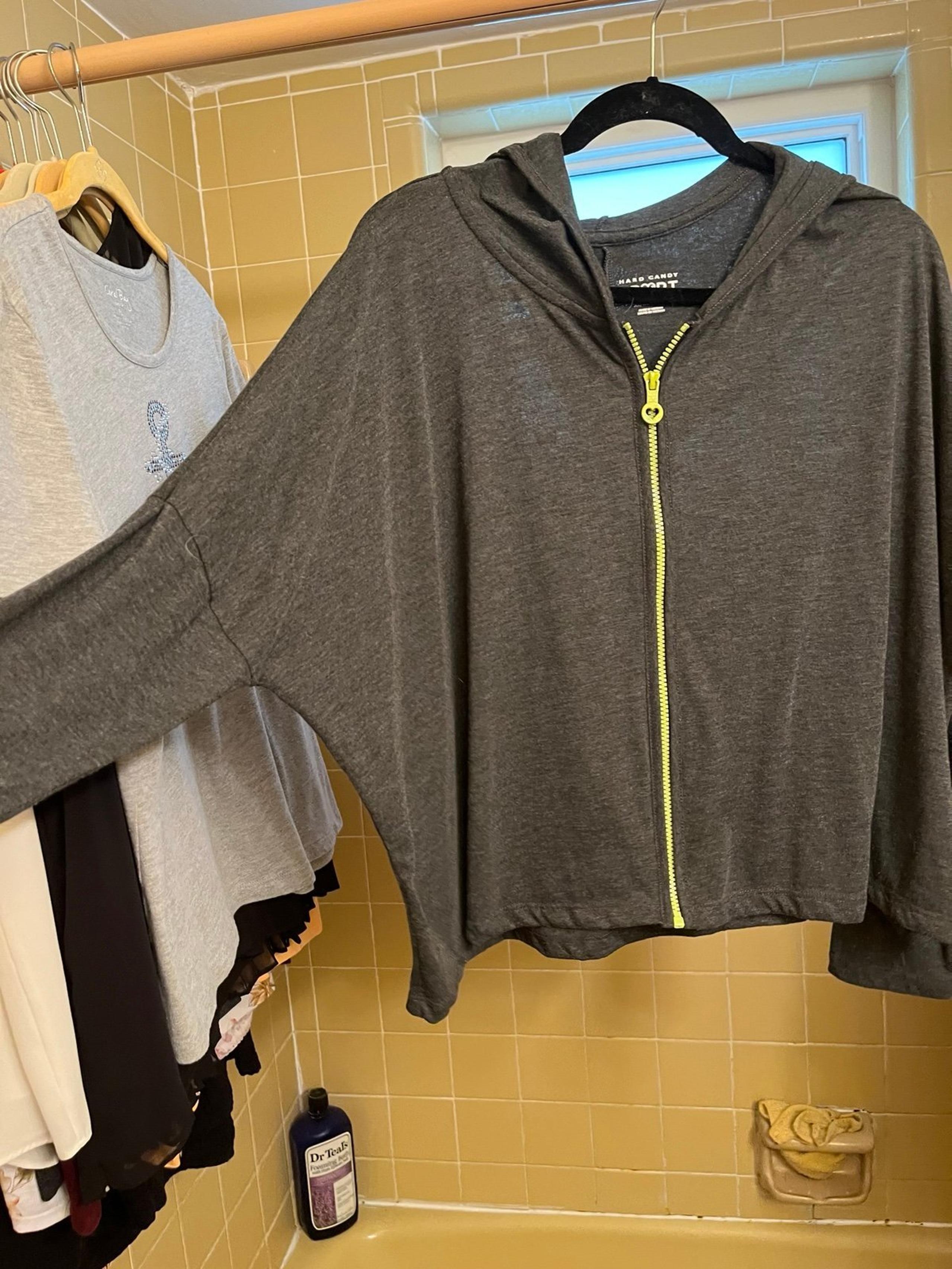Light weight hoodie
