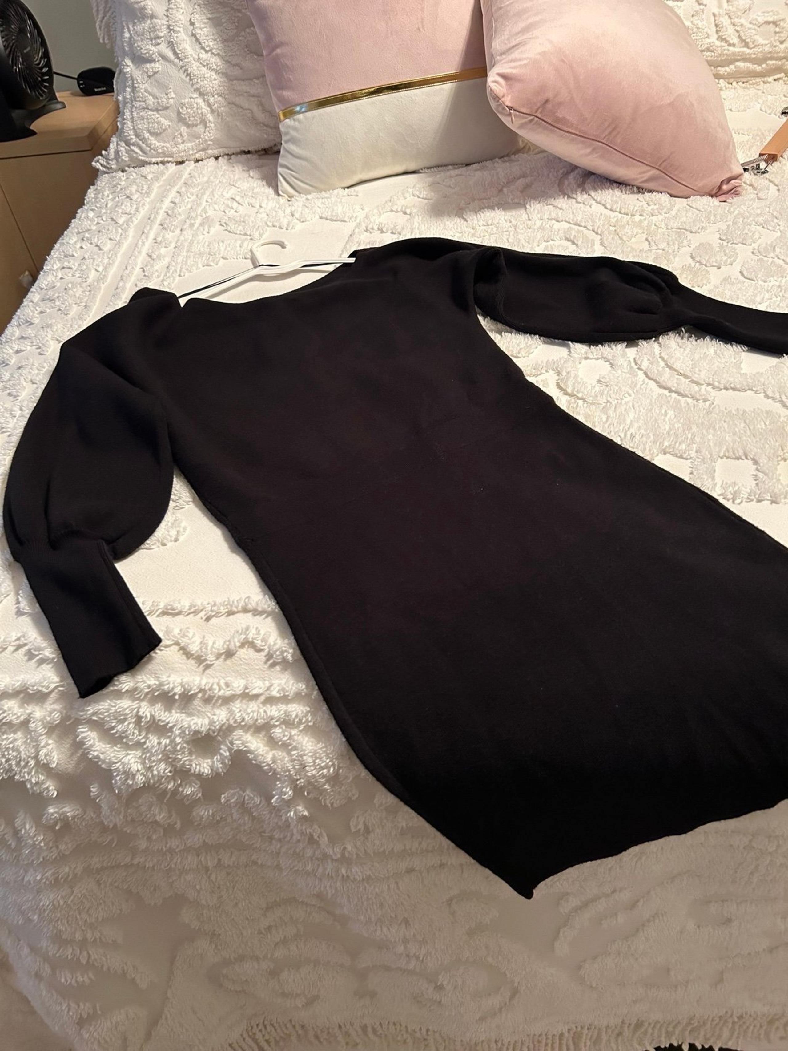 NWT Evereve Adina off Shoulder Sweater Dress