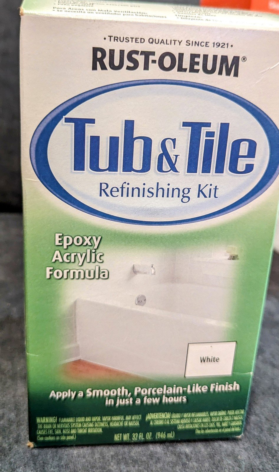 Rust-Oleum Tub & Tile Refinishing Kit White 32 oz. Smooth porcelain like finish