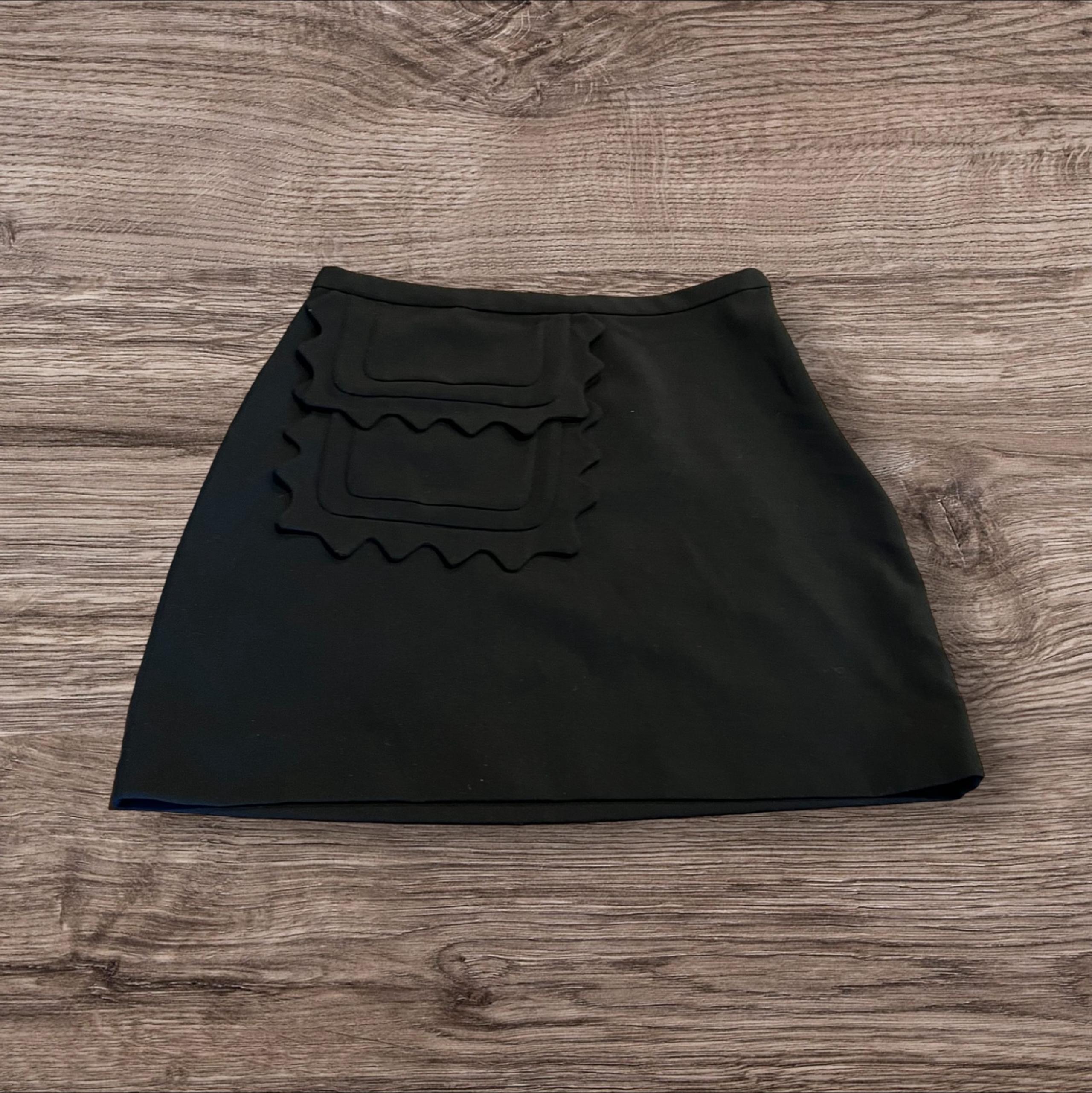 Victoria Beckham Target Black Mini Skirt Size Small