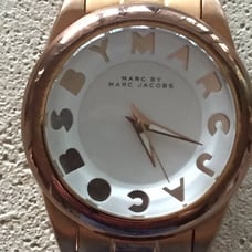 MARC by MARC JACOBS WOMEN ROSEGOLD WATCH