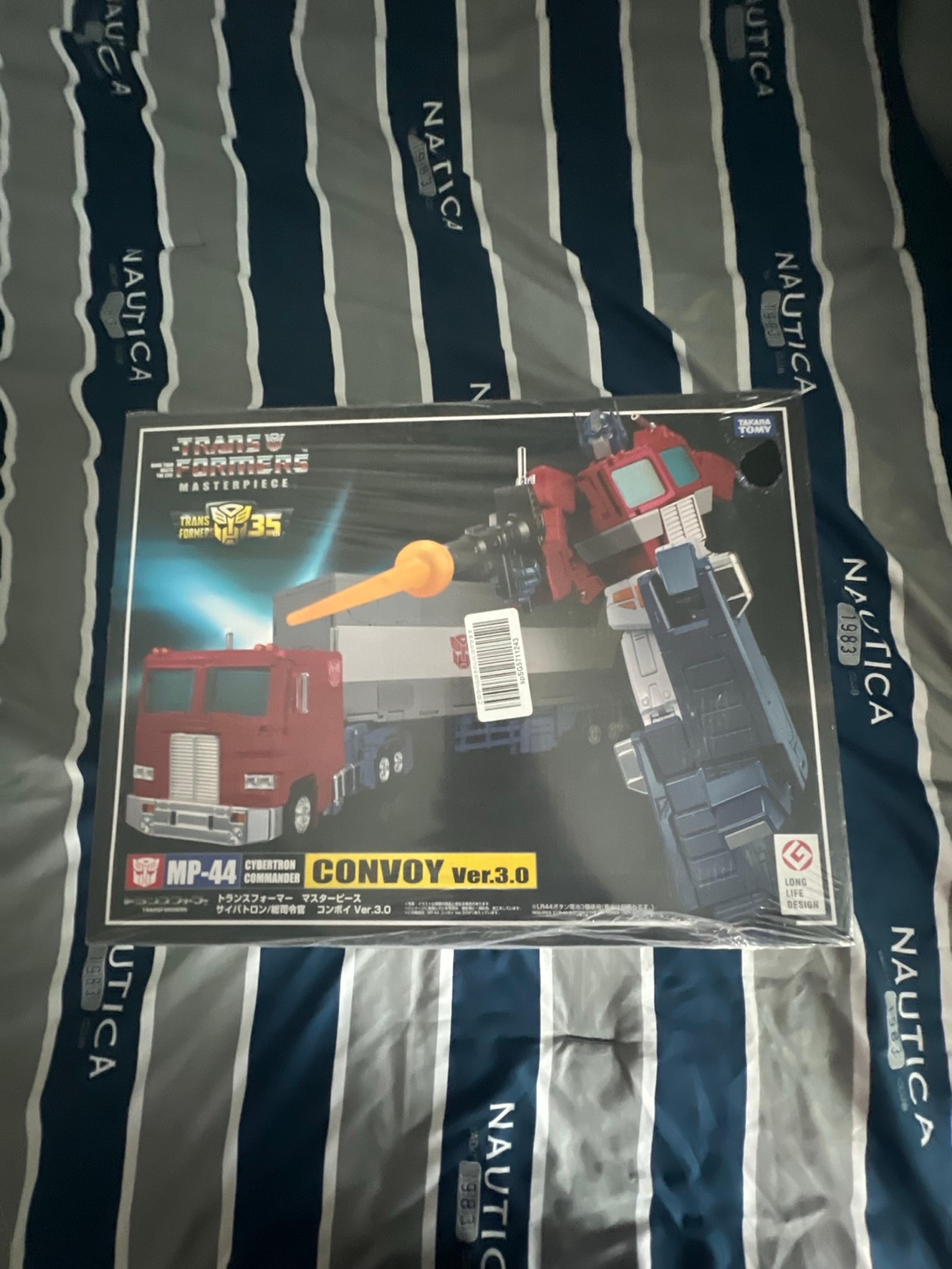 Transformers Masterpiece MP-44 Optimus Prime
