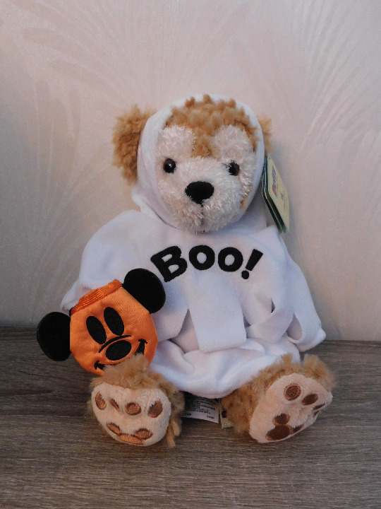 DUFFY THE DISNEY BEAR Halloween GHOST Boo Plush With Tags Disney Parks