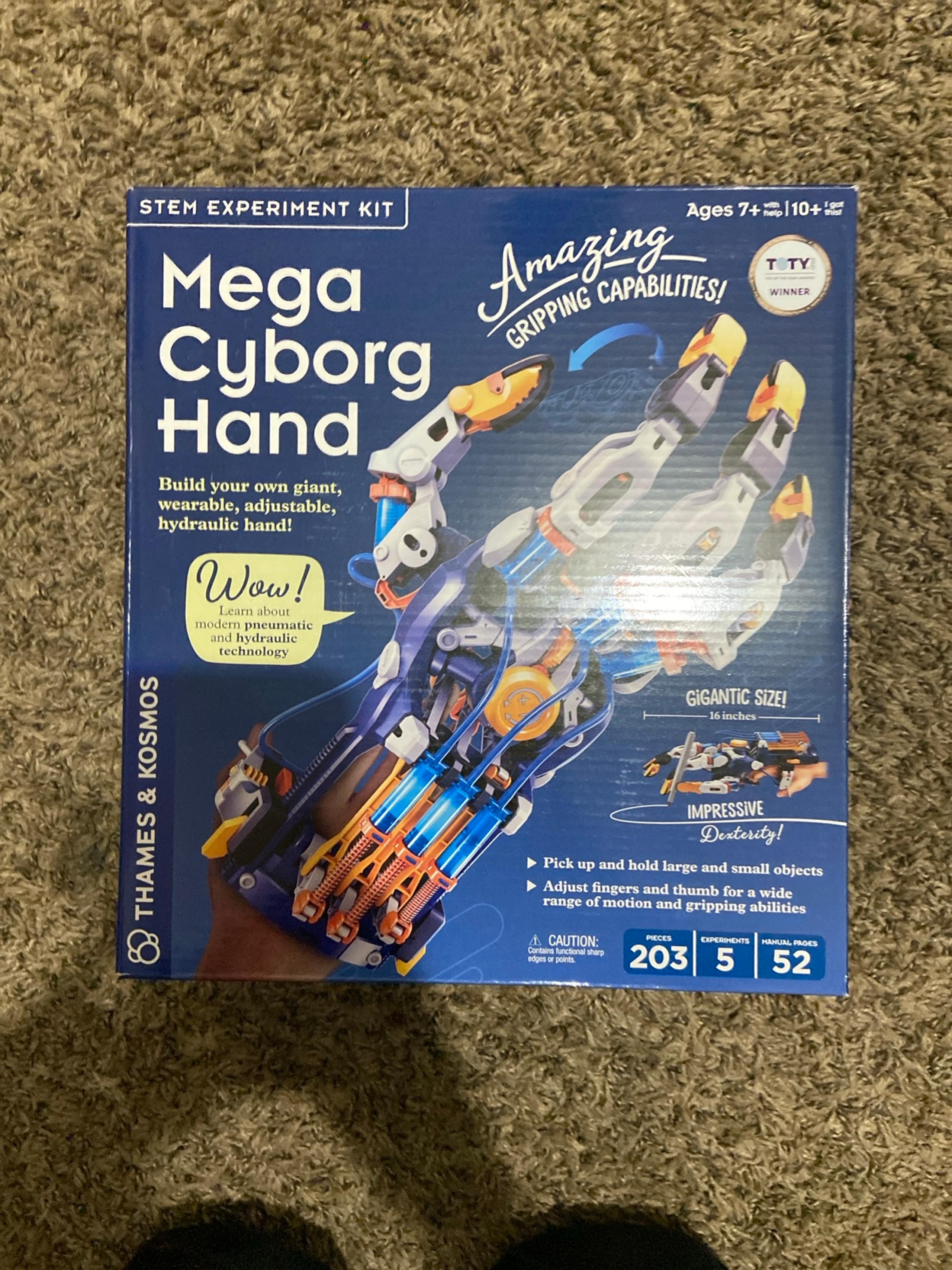 Mega Cyborg Hand
