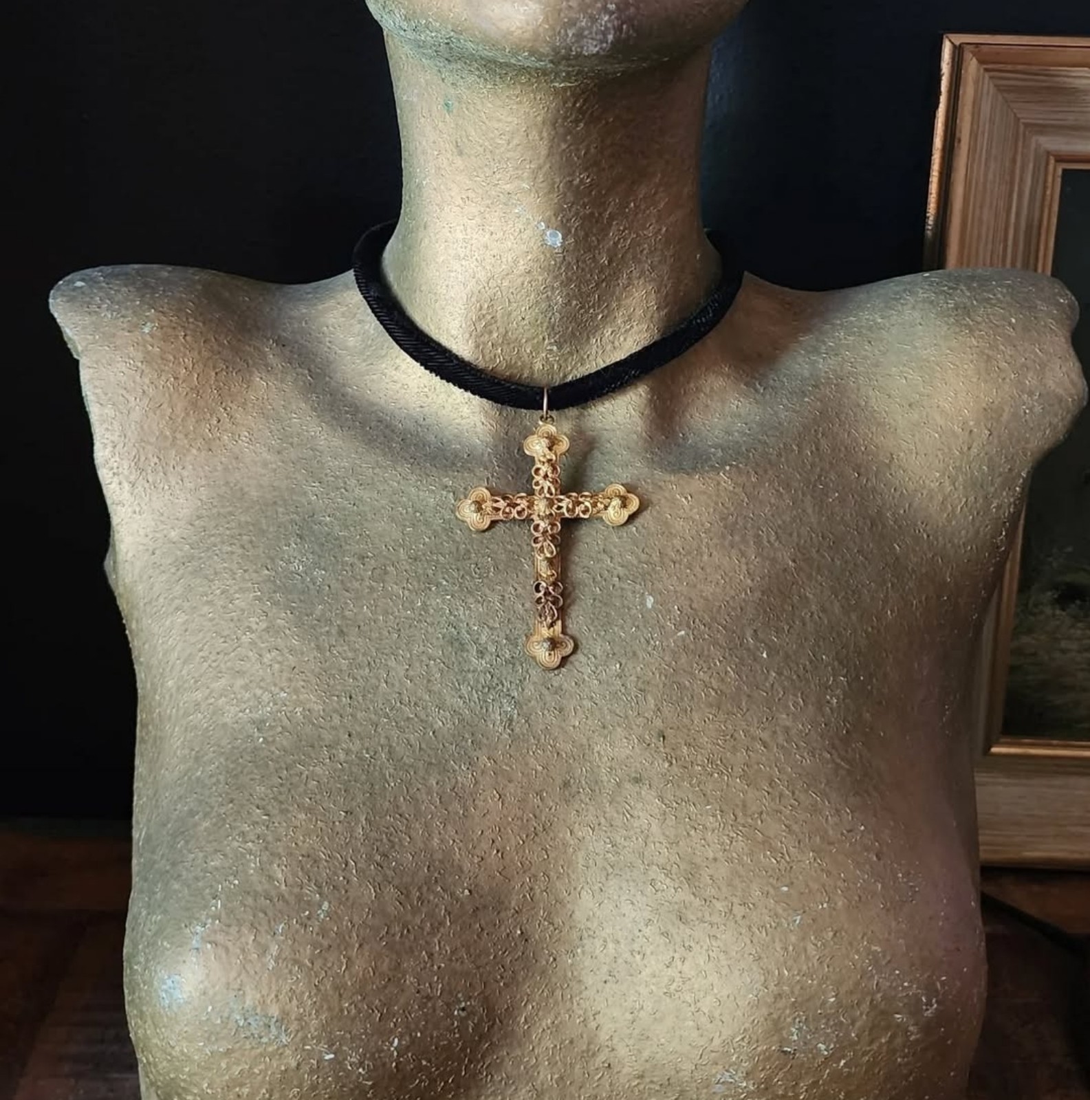 Gothic Choker