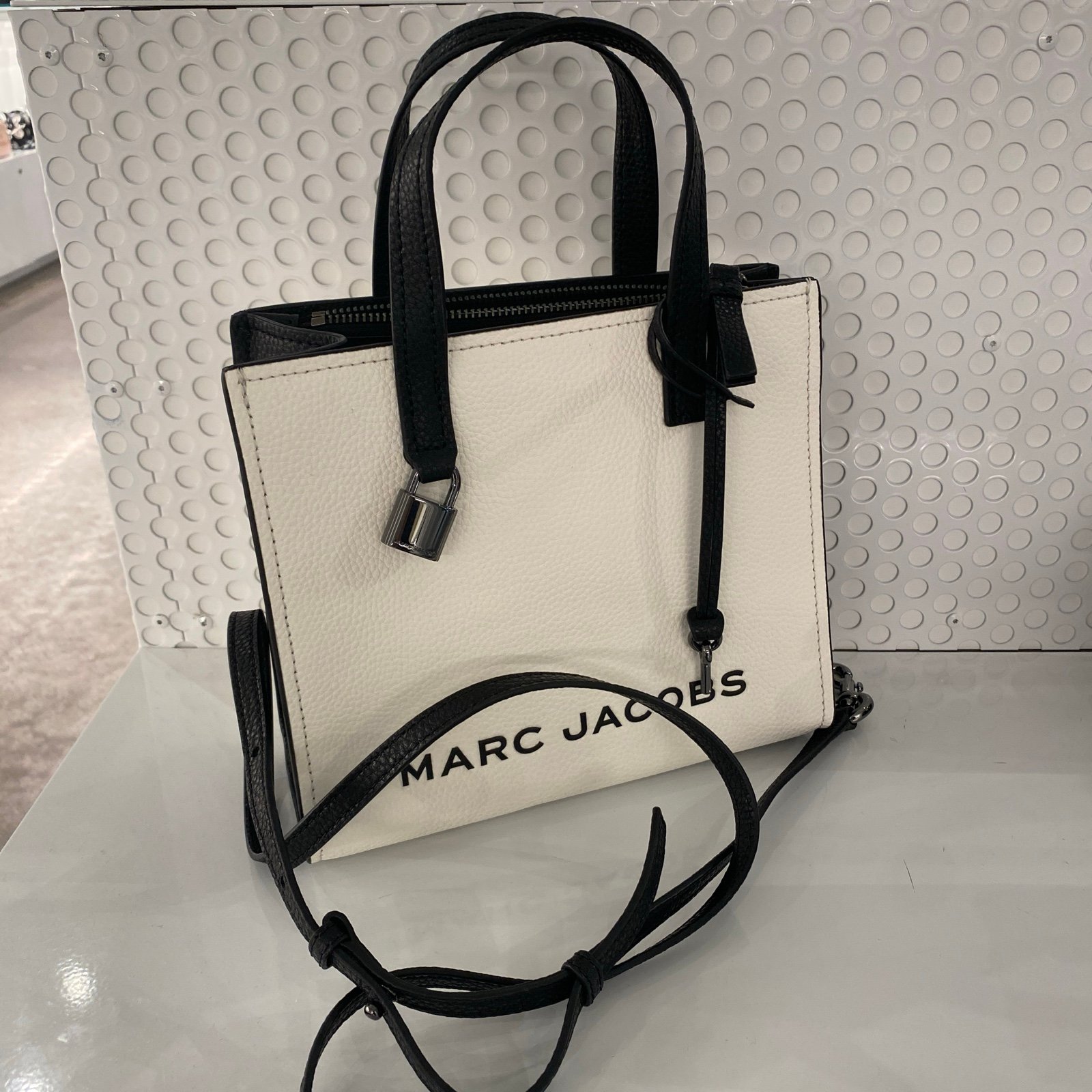 MARC JACOBS 4P4HTT0030H01 Mini Grind Leather Tote