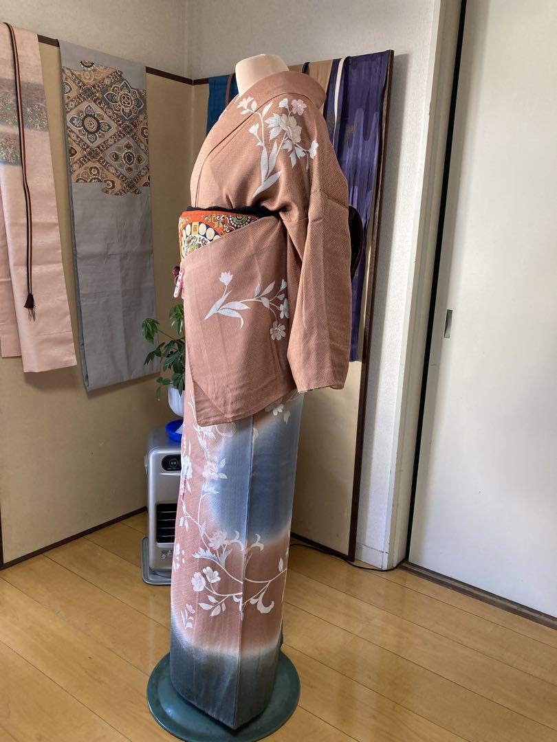Formal Kimono (Atsu-gi) with Flower and Phoenix Design (Obi not included)