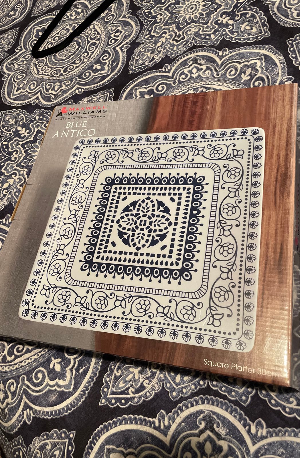 Brand new serving dish