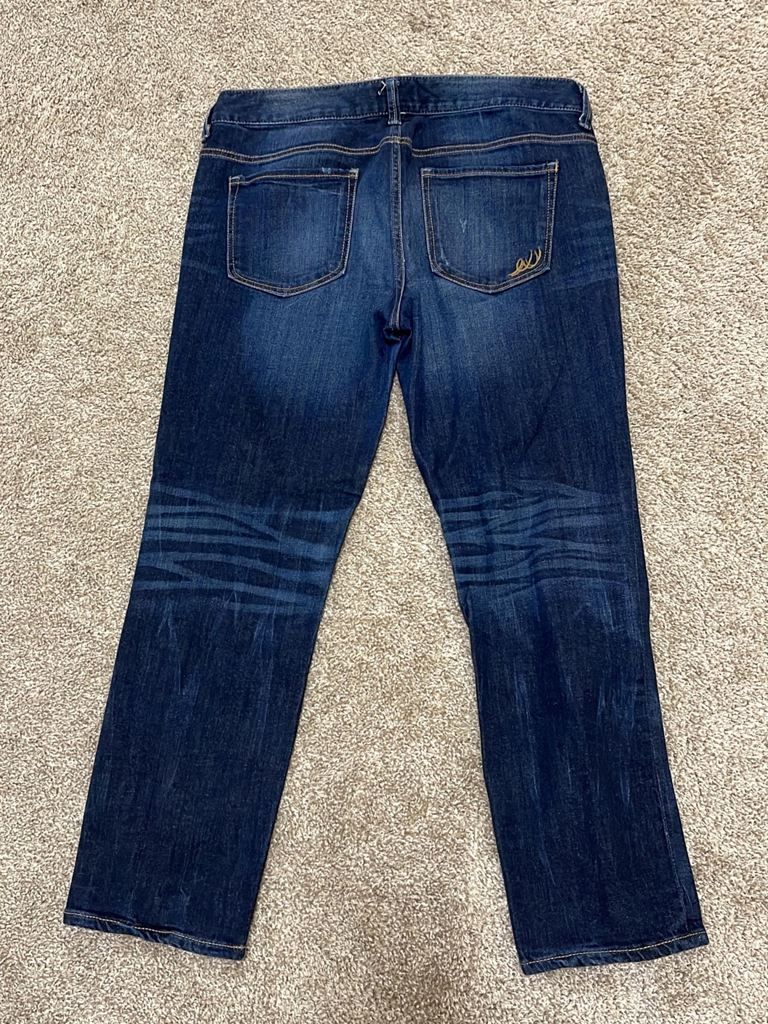 Express modern boyfriend relaxed fit jeans womens sz 6 low rise distress denim