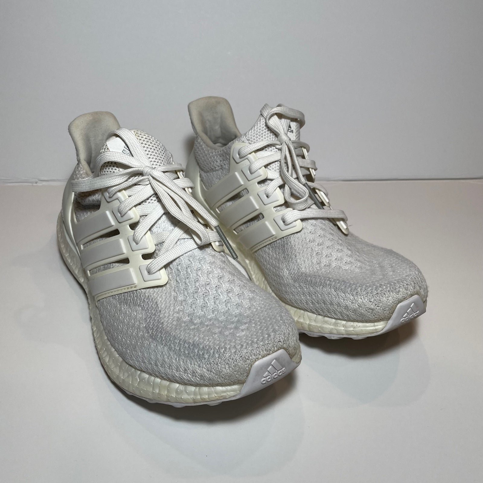 adidas ultra boost 2.0 triple white women’s size 9.5 preowned no box