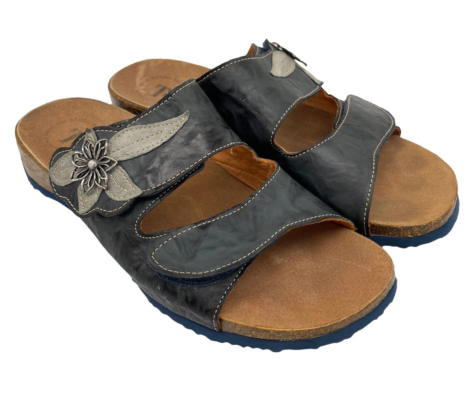 Think! Sandals Womens US Size 11 Floral Design Slip On Strap Slide Gray Leather