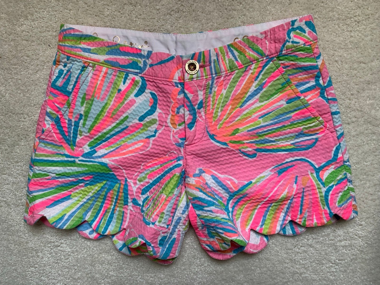 Lilly Pulitzer “The Buttercup” shorts, size 00