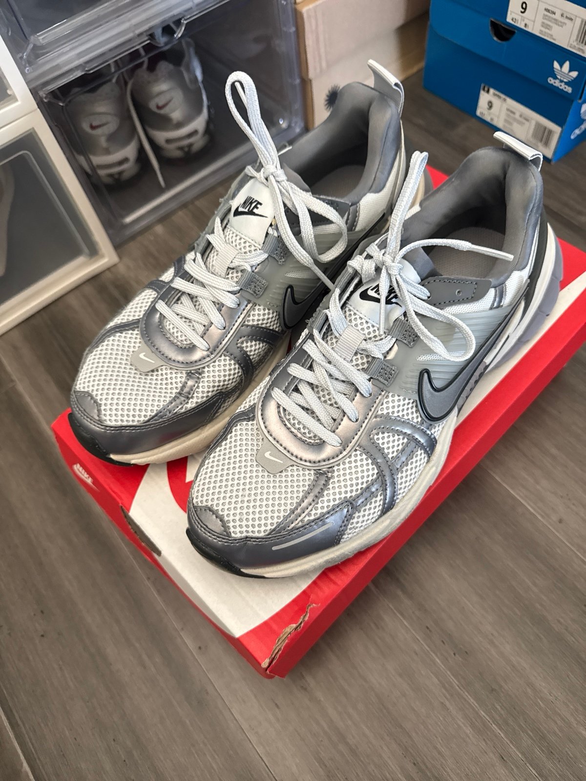 Nike V2K Run
