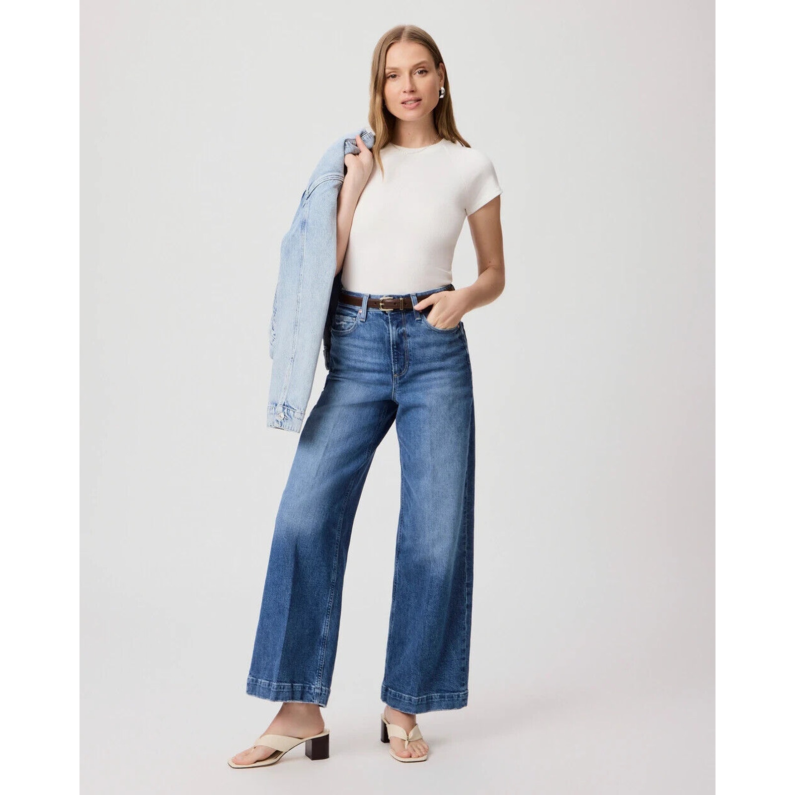 Paige Women's Blue Denim Harper High Rise Wide Leg Jeans Petite Size 30 NWT