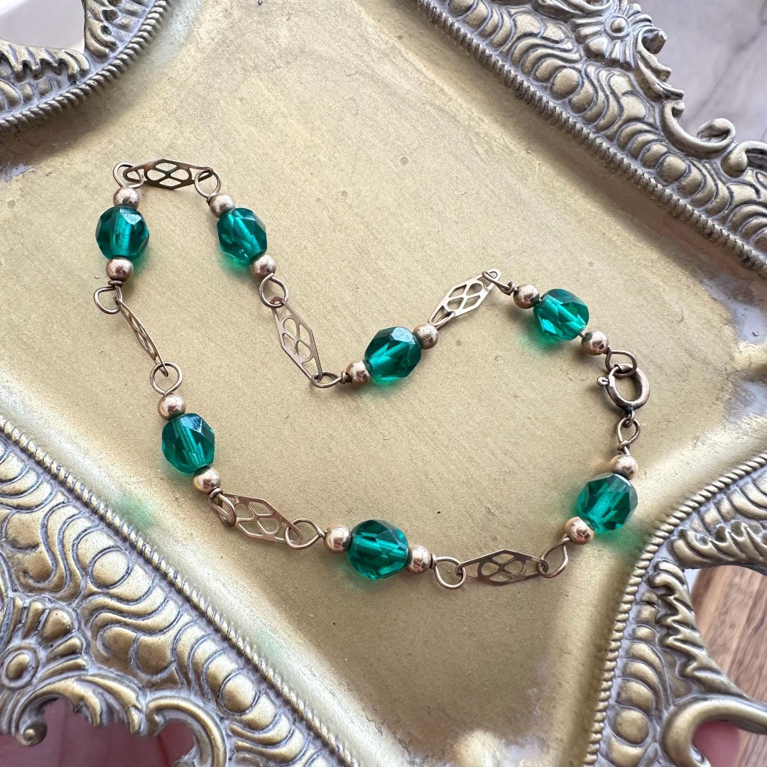 Vintage 14K Gold Filled Filigree Faceted Green Glass Bracelet Dainty