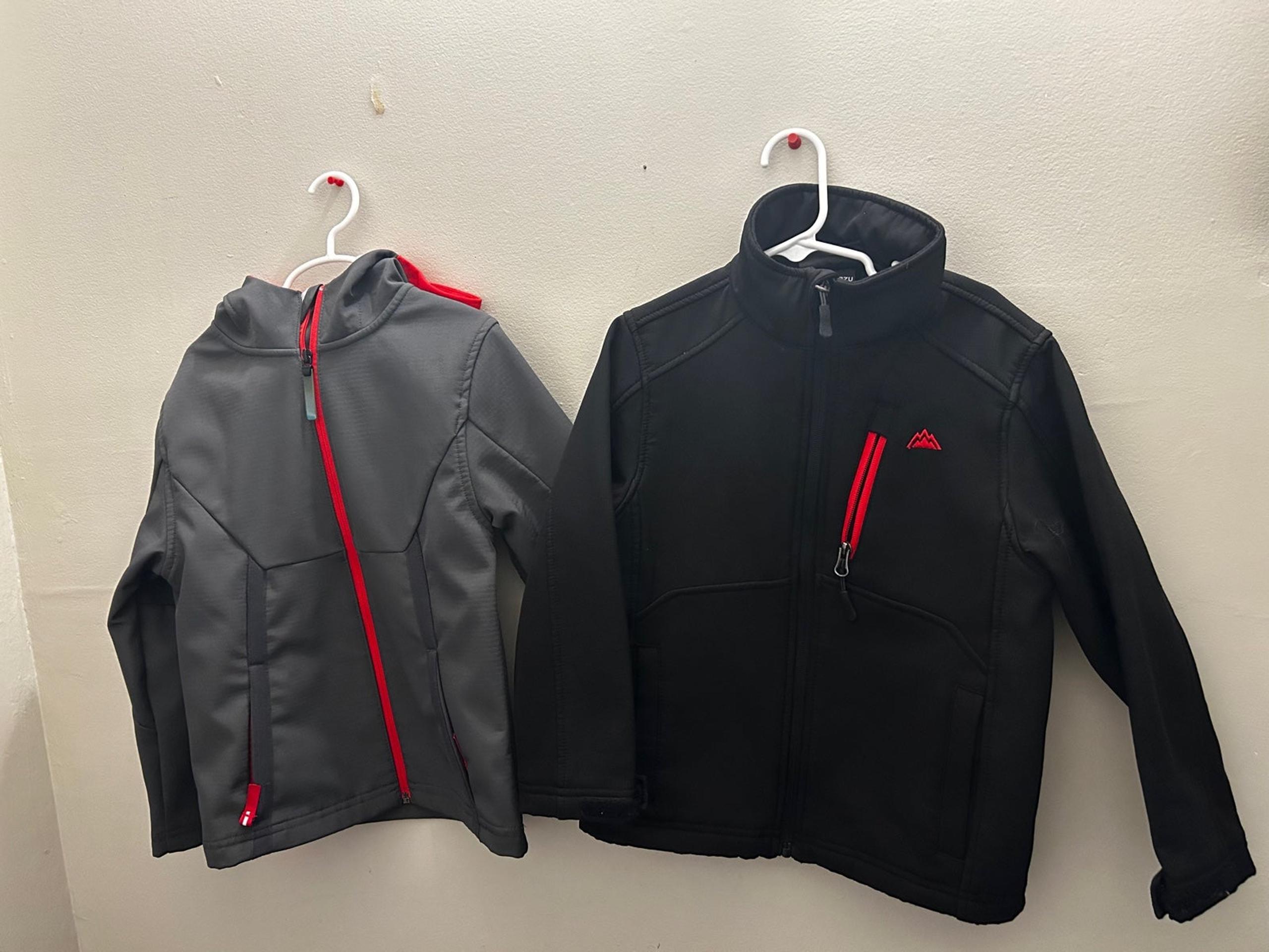 Champion/Snozu boys fleece Small