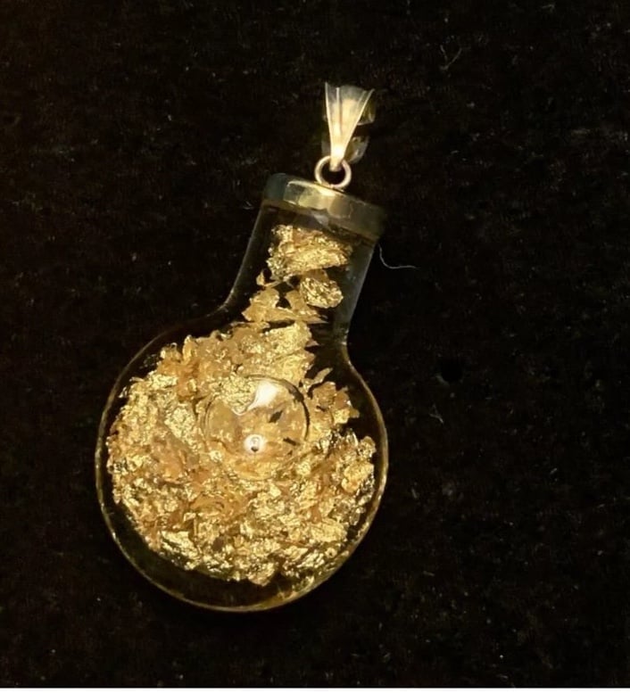 NEW Everyday Gold Michael Anthony 14k Gold Filled Glass Necklace Pendant 930906