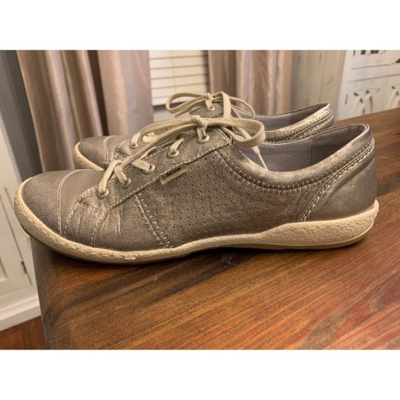 Josef Seibel “Caspian” silver leather sneakers, size women’s 7