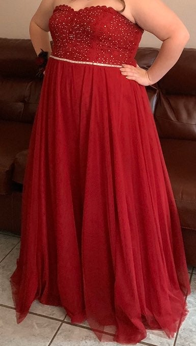 burgundy prom dress