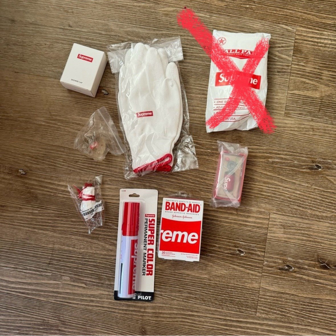 Supreme - Accessories 7pc Lot - New Sealed