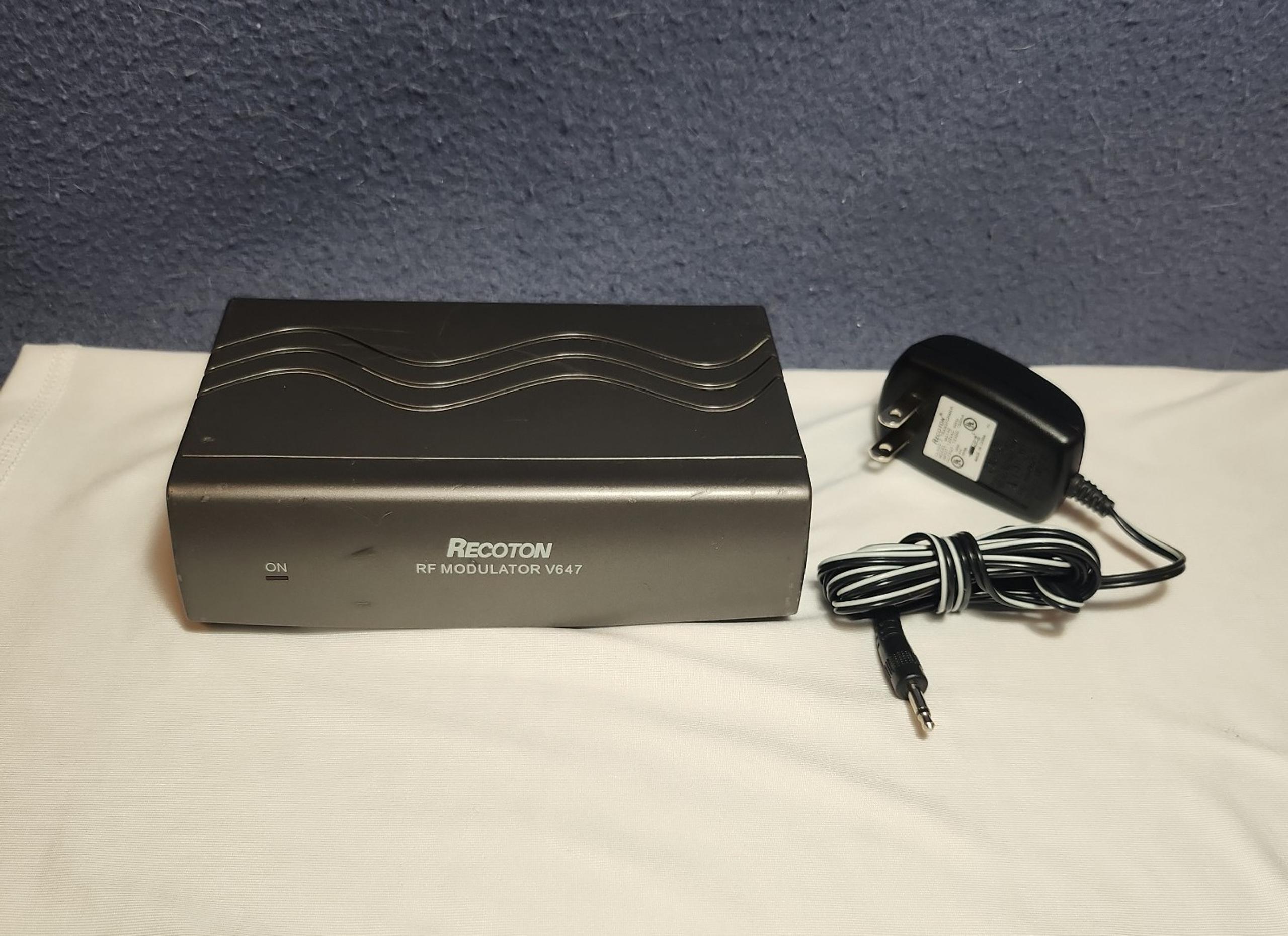 Recoton RF Modulator V647