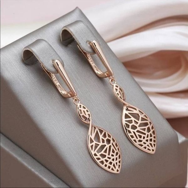New Unique Dangle Drop Teardrop Earrings