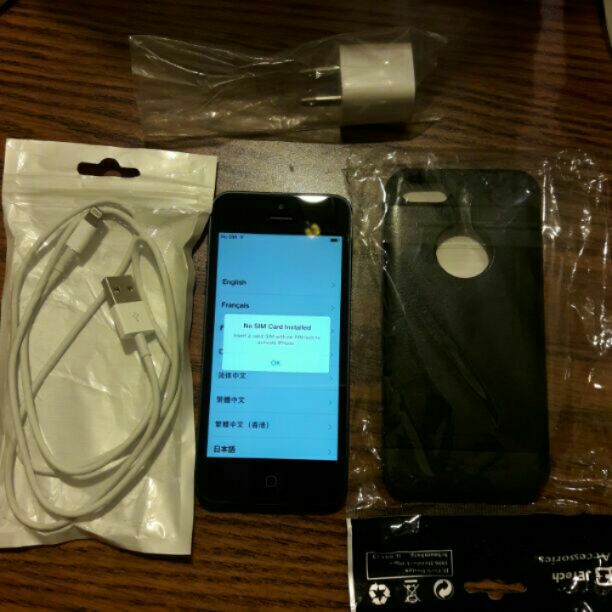 Black Apple iPhone 5 t mobile