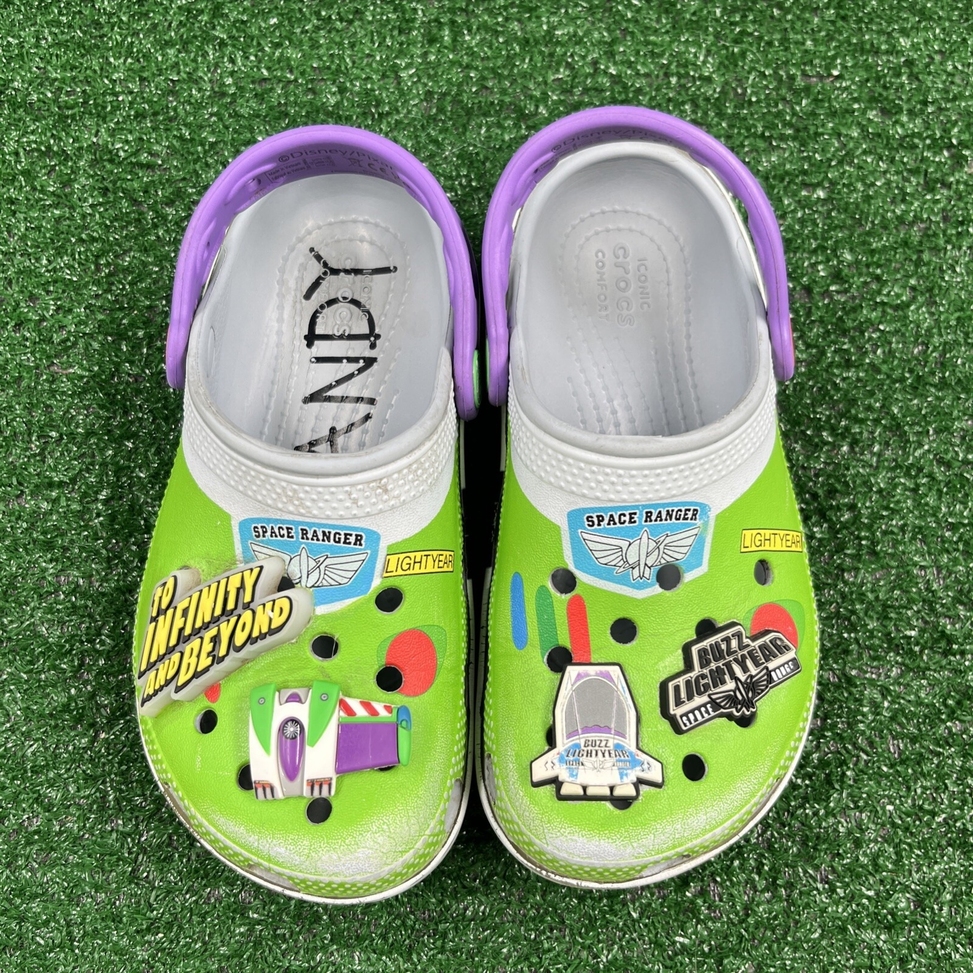 Crocs Toy Story Buzz Lightyear To Infinity Beyond Clogs Sandals Kids Size C12