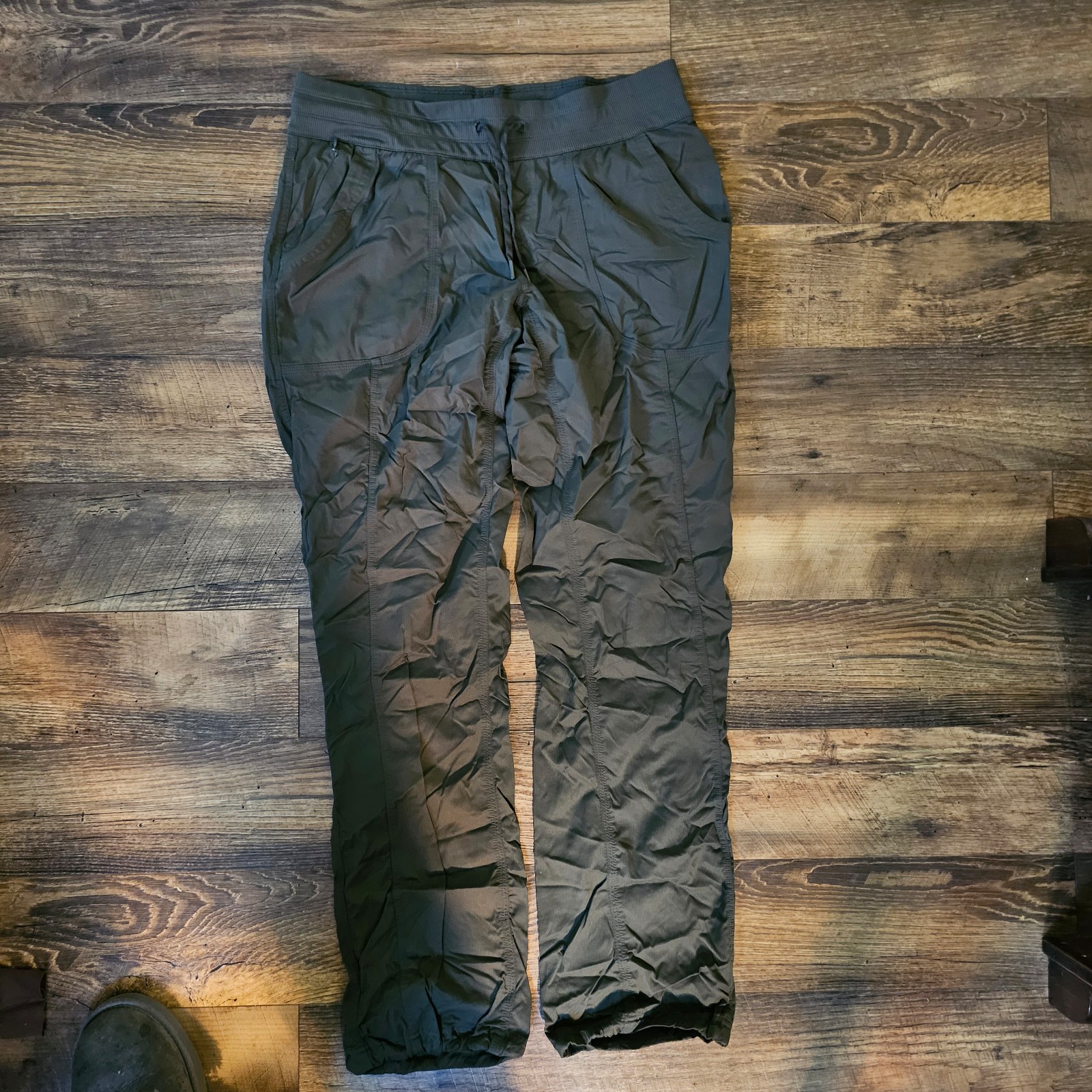 North Face Aphrodite Pant Taupe