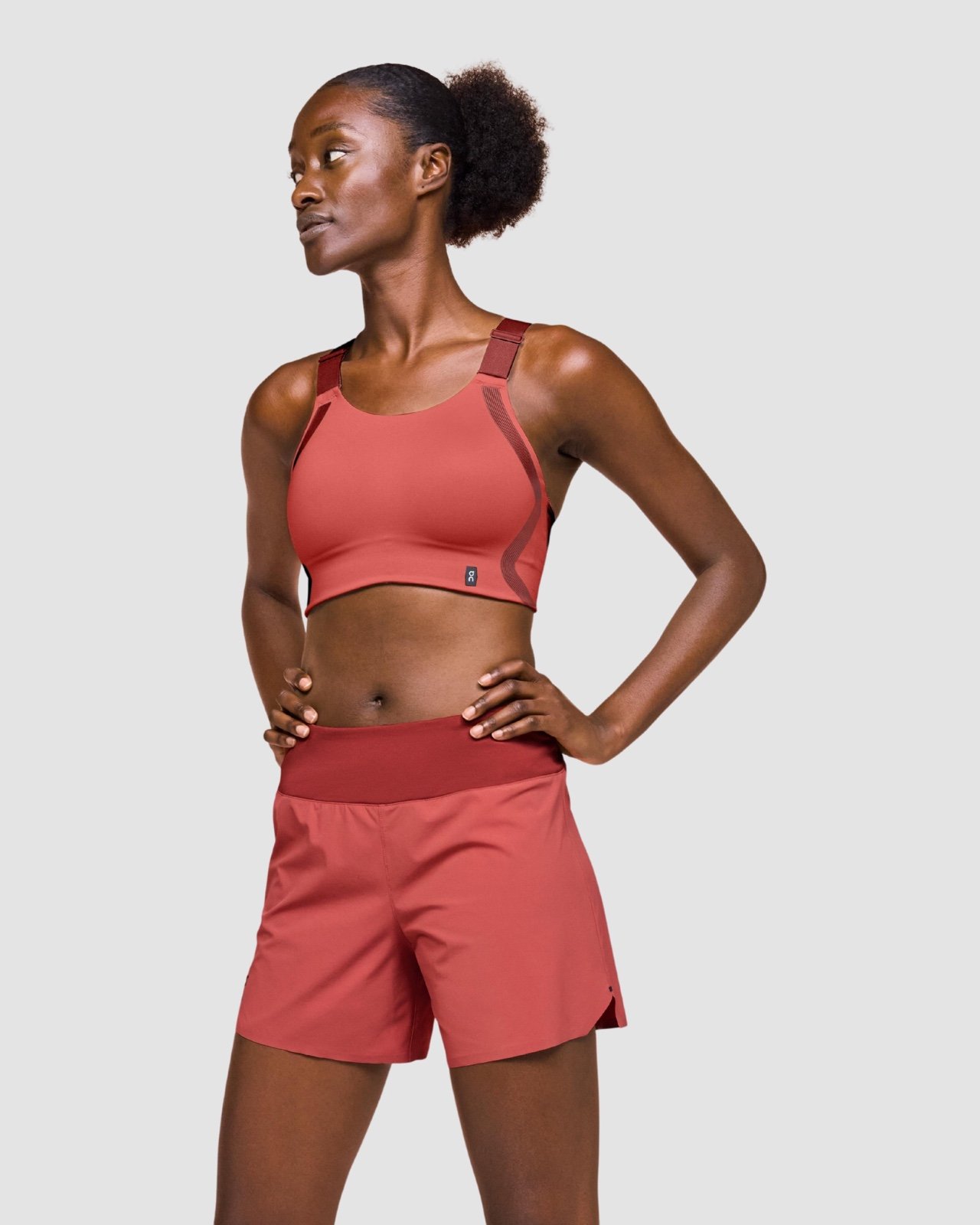Sports Bra Oncloud Performance Flex Bra size XS in Auburn Ruby Fullsize Sale