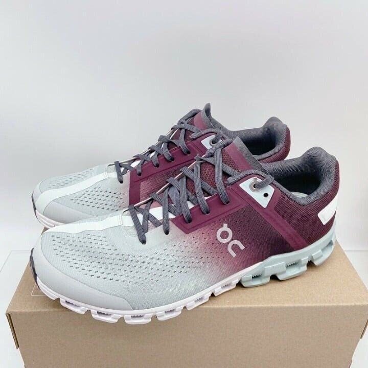 NEW ON CLOUD Cloudflow 3.0 Running Shoes Mulberry / Mineral Womens Size US 7.5