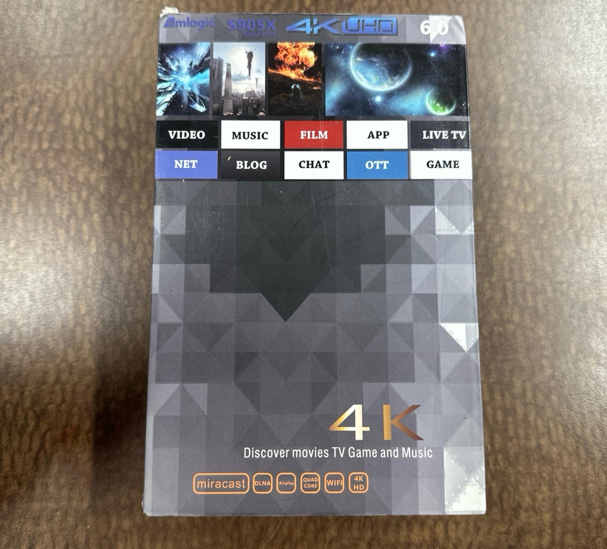 SAMMIX R95s Android 6.0
Marshmallow TV BOX