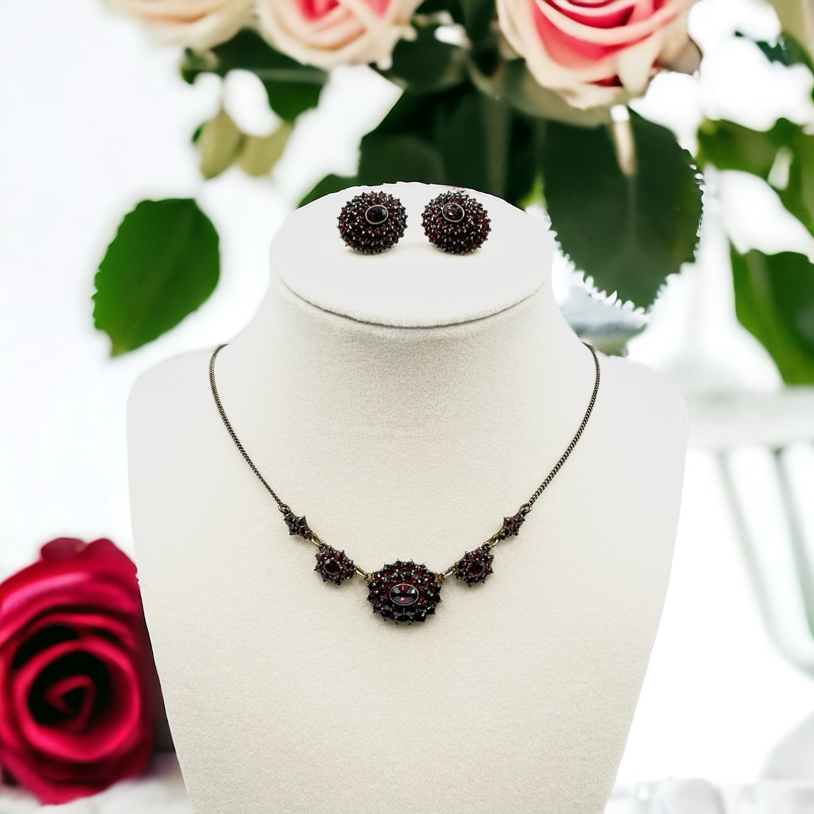 Antique Victorian Bohemian Garnet Cluster Rose Cut Gemstones Necklace Earrings