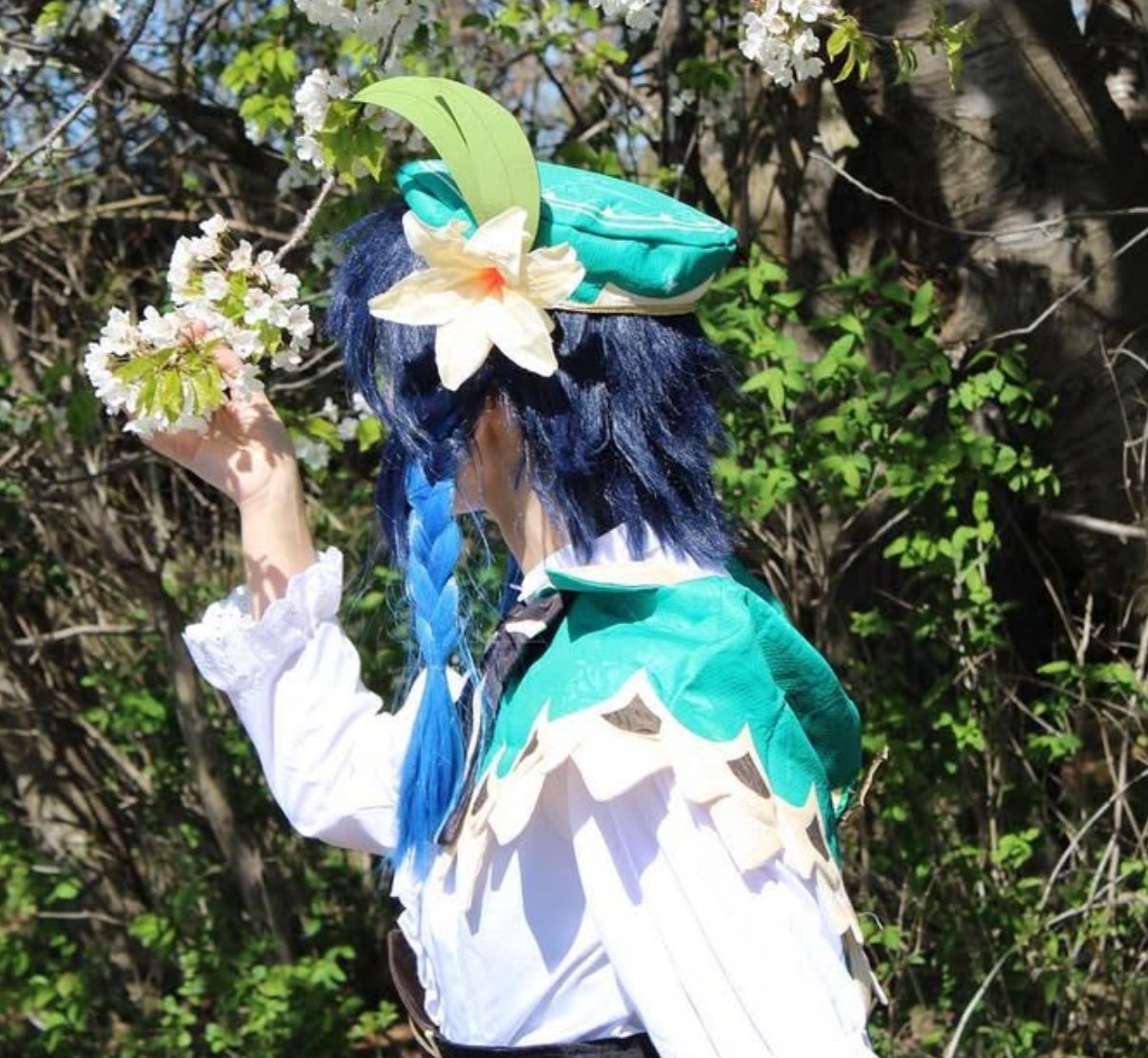 Genshin Impact Venti Cosplay Asian size L