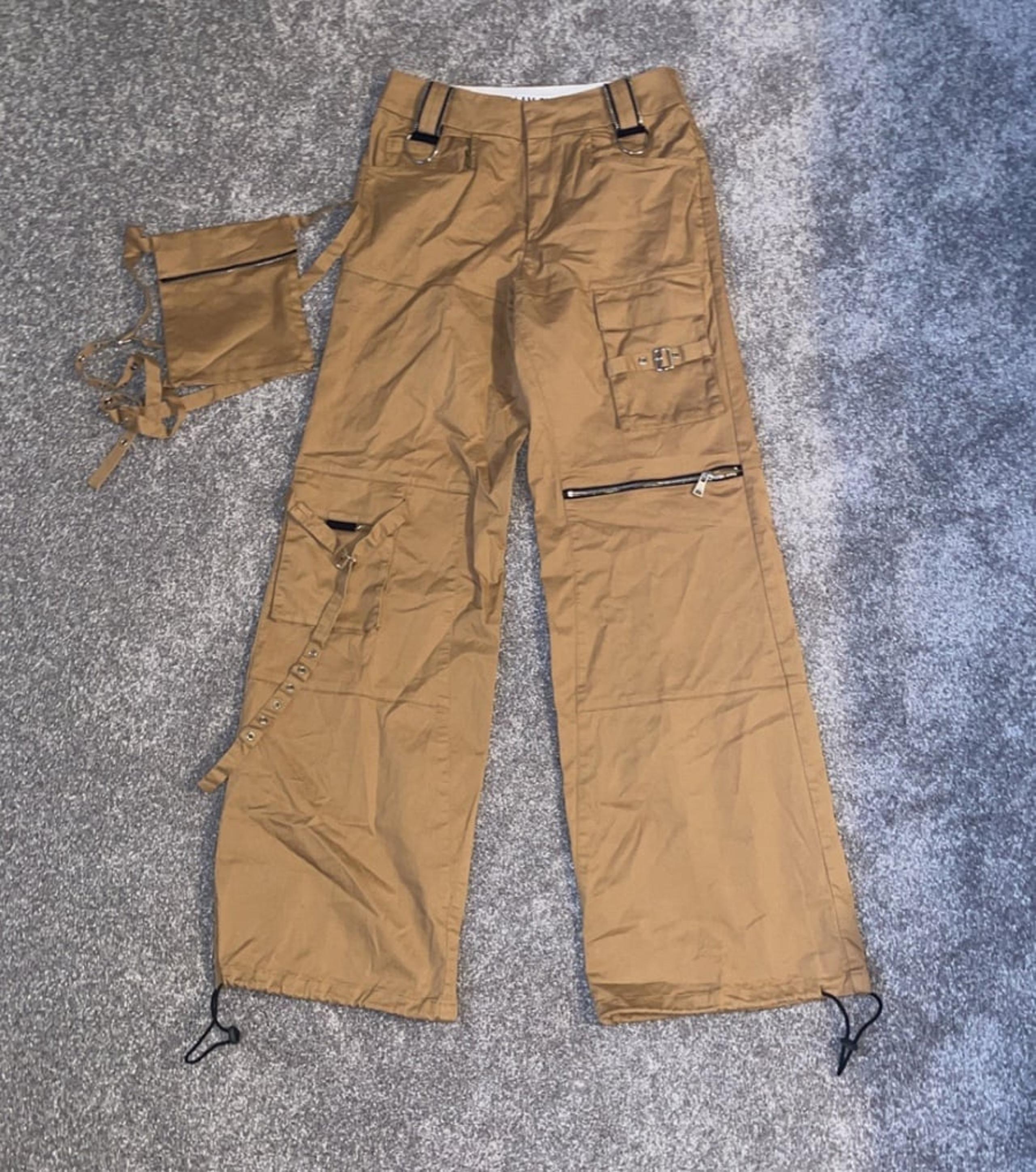 NWOT I.AM.GIA Cargo Pants